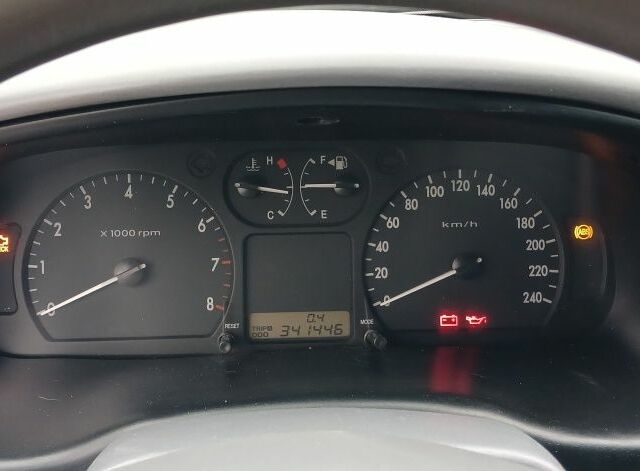 Сірий Кіа Маджентіс, об'ємом двигуна 2 л та пробігом 341 тис. км за 2500 $, фото 7 на Automoto.ua