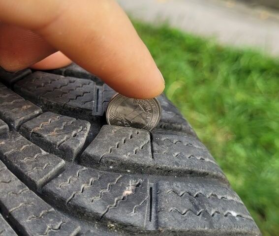 Сірий Кіа Маджентіс, об'ємом двигуна 2 л та пробігом 321 тис. км за 3550 $, фото 8 на Automoto.ua