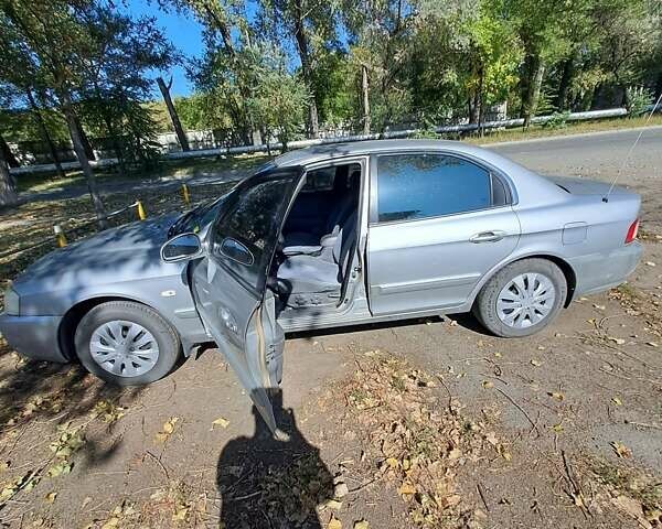 Серый Киа Маджентис, объемом двигателя 0 л и пробегом 232 тыс. км за 3500 $, фото 6 на Automoto.ua
