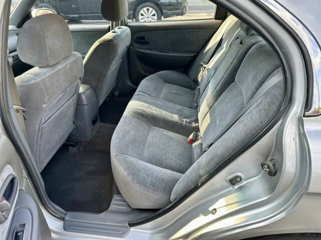 Серый Киа Маджентис, объемом двигателя 2 л и пробегом 280 тыс. км за 3500 $, фото 9 на Automoto.ua