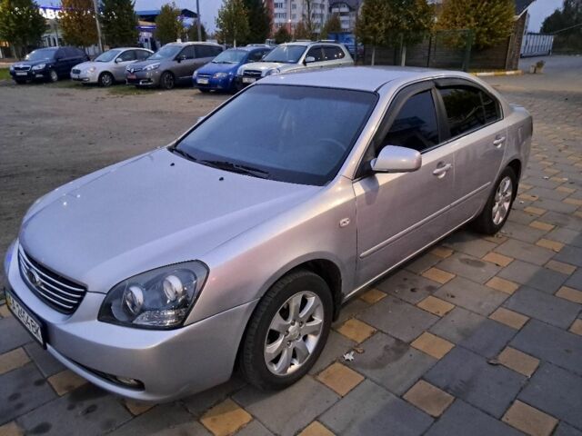 Сірий Кіа Маджентіс, об'ємом двигуна 2 л та пробігом 198 тис. км за 5000 $, фото 4 на Automoto.ua