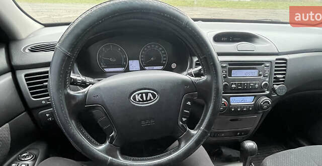 Серый Киа Маджентис, объемом двигателя 1.99 л и пробегом 234 тыс. км за 6000 $, фото 5 на Automoto.ua
