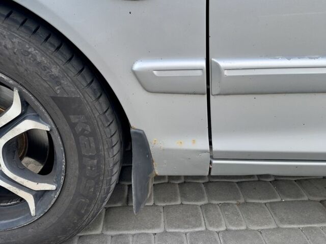 Серый Киа Маджентис, объемом двигателя 2 л и пробегом 280 тыс. км за 3500 $, фото 16 на Automoto.ua