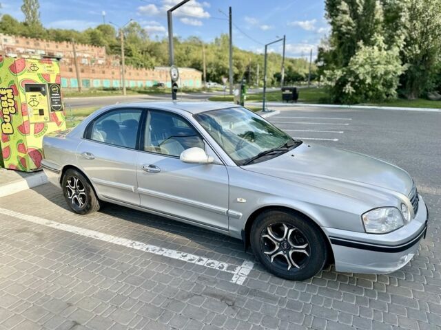 Серый Киа Маджентис, объемом двигателя 2 л и пробегом 280 тыс. км за 3500 $, фото 2 на Automoto.ua