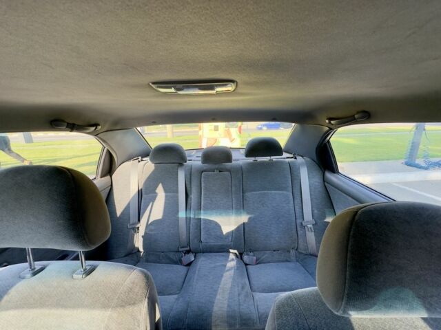 Серый Киа Маджентис, объемом двигателя 2 л и пробегом 280 тыс. км за 3500 $, фото 12 на Automoto.ua