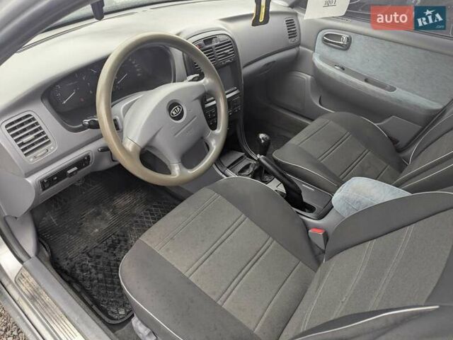 Серый Киа Маджентис, объемом двигателя 2 л и пробегом 264 тыс. км за 2990 $, фото 18 на Automoto.ua