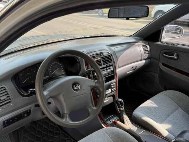 Серый Киа Маджентис, объемом двигателя 2 л и пробегом 199 тыс. км за 2999 $, фото 9 на Automoto.ua