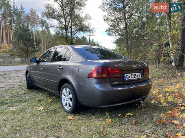 Серый Киа Маджентис, объемом двигателя 2 л и пробегом 200 тыс. км за 4895 $, фото 6 на Automoto.ua