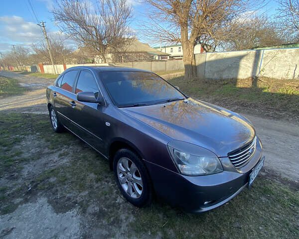Сірий Кіа Маджентіс, об'ємом двигуна 2 л та пробігом 303 тис. км за 4700 $, фото 9 на Automoto.ua