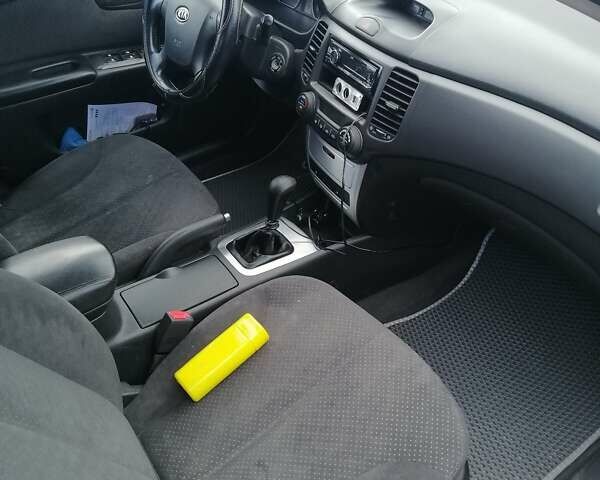 Киа Маджентис 2007 в Киеве на Automoto.ua Серый Киа Маджентис, объемом двигателя 2 л и пробегом 266 тыс. км за 4500 $, фото 17 на Automoto.ua