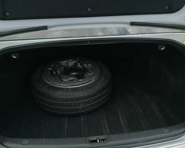 Киа Маджентис 2007 в Киеве на Automoto.ua Серый Киа Маджентис, объемом двигателя 2 л и пробегом 266 тыс. км за 4500 $, фото 22 на Automoto.ua