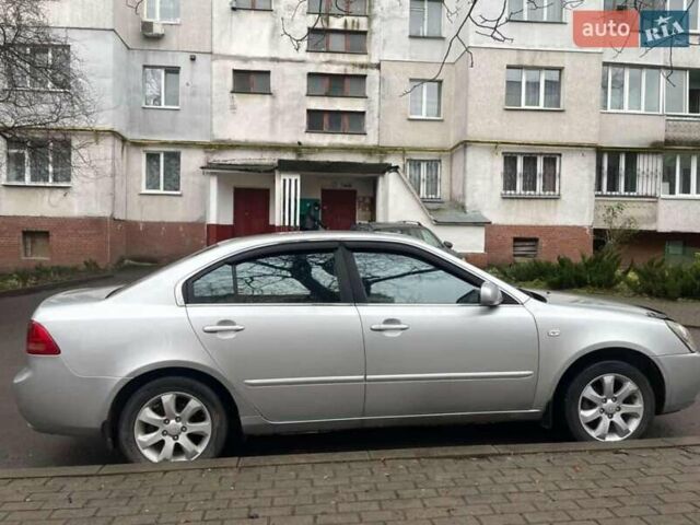 Серый Киа Маджентис, объемом двигателя 2 л и пробегом 251 тыс. км за 4600 $, фото 3 на Automoto.ua