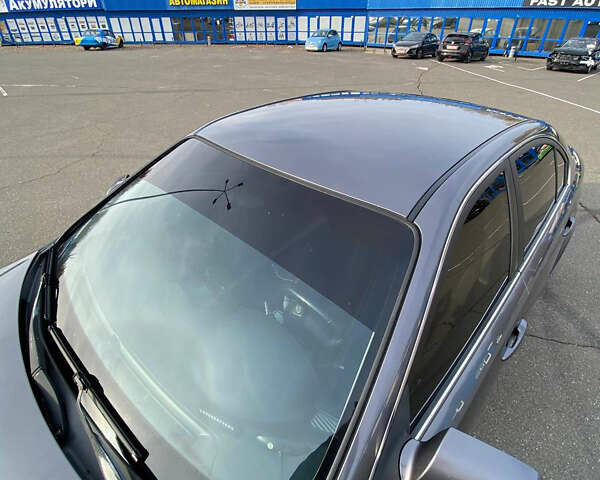 Серый Киа Маджентис, объемом двигателя 2 л и пробегом 303 тыс. км за 5500 $, фото 18 на Automoto.ua