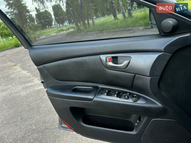 Серый Киа Маджентис, объемом двигателя 2 л и пробегом 171 тыс. км за 5300 $, фото 21 на Automoto.ua
