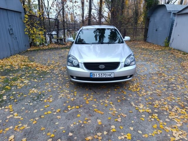 Серый Киа Маджентис, объемом двигателя 2.7 л и пробегом 66 тыс. км за 7200 $, фото 2 на Automoto.ua