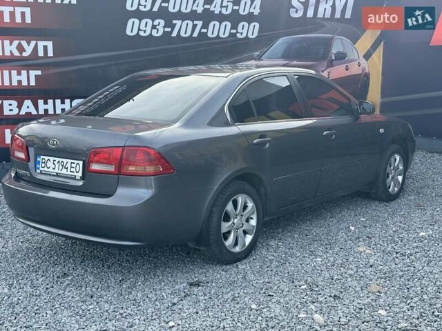 Сірий Кіа Маджентіс, об'ємом двигуна 2 л та пробігом 240 тис. км за 4999 $, фото 3 на Automoto.ua