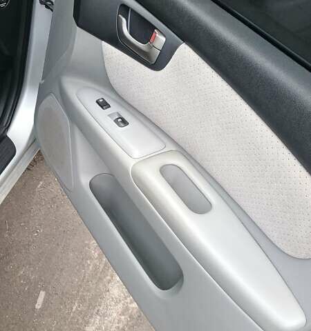 Киа Маджентис 2007 в Павлограде на Automoto.ua Серый Киа Маджентис, объемом двигателя 2 л и пробегом 312 тыс. км за 5400 $, фото 10 на Automoto.ua