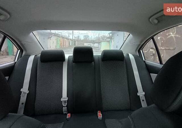 Киа Маджентис 2007 в Павлограде на Automoto.ua Серый Киа Маджентис, объемом двигателя 2 л и пробегом 312 тыс. км за 5400 $, фото 13 на Automoto.ua