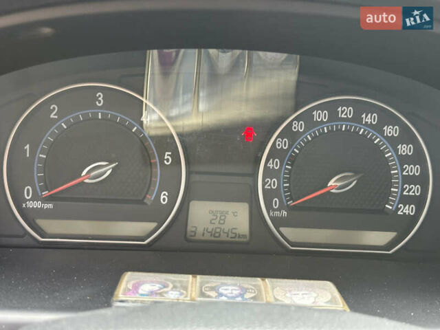Серый Киа Маджентис, объемом двигателя 2 л и пробегом 314 тыс. км за 4999 $, фото 26 на Automoto.ua