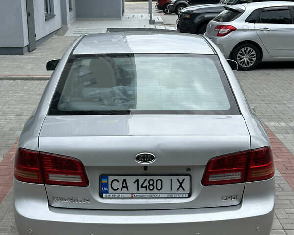 Серый Киа Маджентис, объемом двигателя 2 л и пробегом 314 тыс. км за 4999 $, фото 13 на Automoto.ua