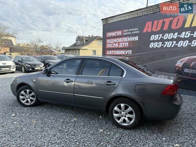 Сірий Кіа Маджентіс, об'ємом двигуна 2 л та пробігом 240 тис. км за 4999 $, фото 2 на Automoto.ua