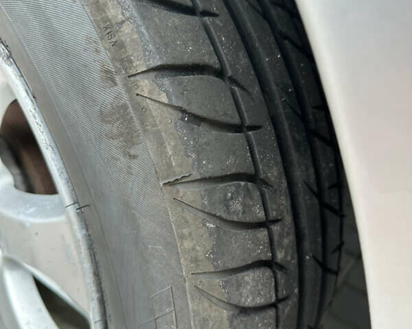 Серый Киа Маджентис, объемом двигателя 2 л и пробегом 314 тыс. км за 4999 $, фото 39 на Automoto.ua