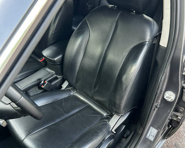 Серый Киа Маджентис, объемом двигателя 2 л и пробегом 171 тыс. км за 5300 $, фото 14 на Automoto.ua