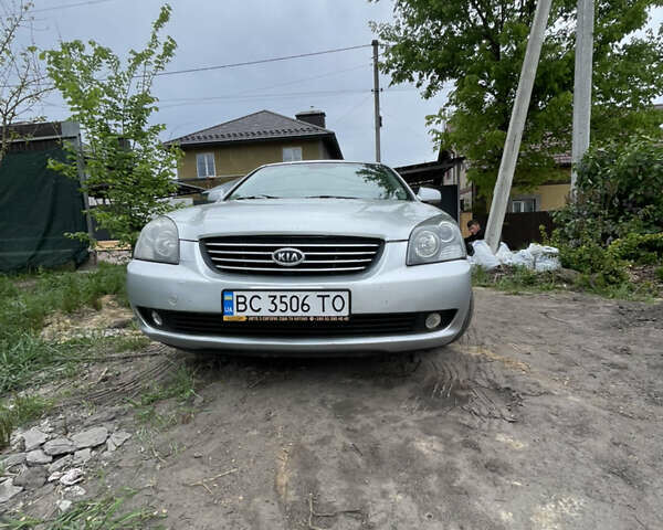 Сірий Кіа Маджентіс, об'ємом двигуна 2 л та пробігом 334 тис. км за 3000 $, фото 6 на Automoto.ua