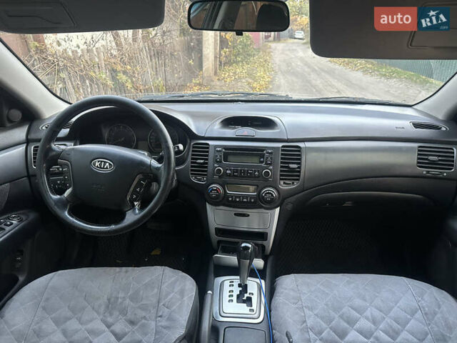 Серый Киа Маджентис, объемом двигателя 2 л и пробегом 177 тыс. км за 4200 $, фото 4 на Automoto.ua