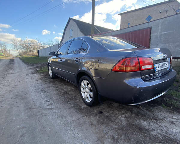 Сірий Кіа Маджентіс, об'ємом двигуна 2 л та пробігом 303 тис. км за 4700 $, фото 14 на Automoto.ua