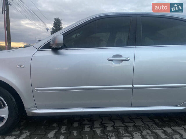 Сірий Кіа Маджентіс, об'ємом двигуна 2 л та пробігом 269 тис. км за 5350 $, фото 10 на Automoto.ua