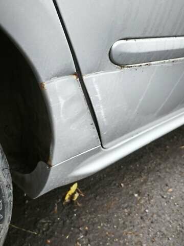 Сірий Кіа Маджентіс, об'ємом двигуна 2 л та пробігом 190 тис. км за 5200 $, фото 3 на Automoto.ua