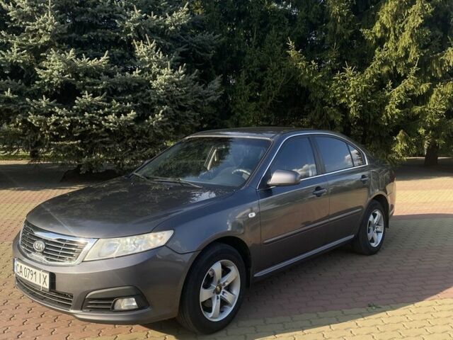 Сірий Кіа Маджентіс, об'ємом двигуна 2 л та пробігом 297 тис. км за 6500 $, фото 1 на Automoto.ua