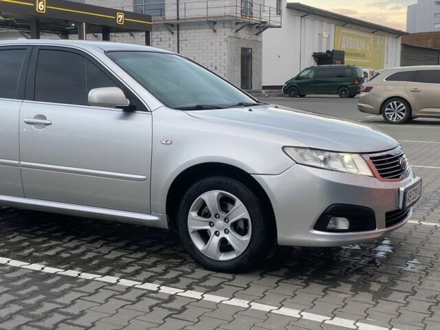 Серый Киа Маджентис, объемом двигателя 2 л и пробегом 269 тыс. км за 5499 $, фото 12 на Automoto.ua