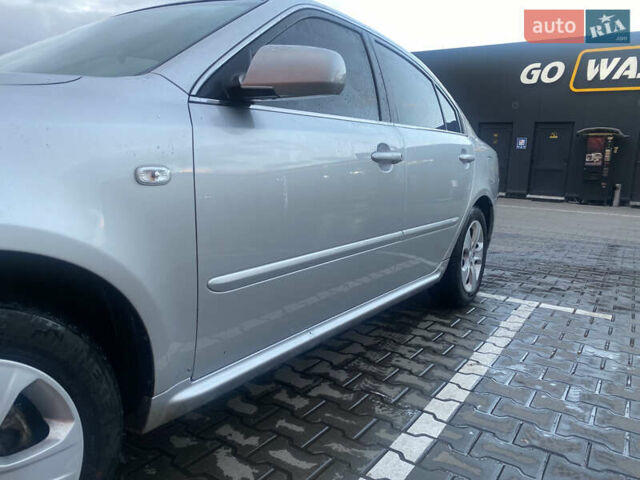 Сірий Кіа Маджентіс, об'ємом двигуна 2 л та пробігом 269 тис. км за 5350 $, фото 9 на Automoto.ua