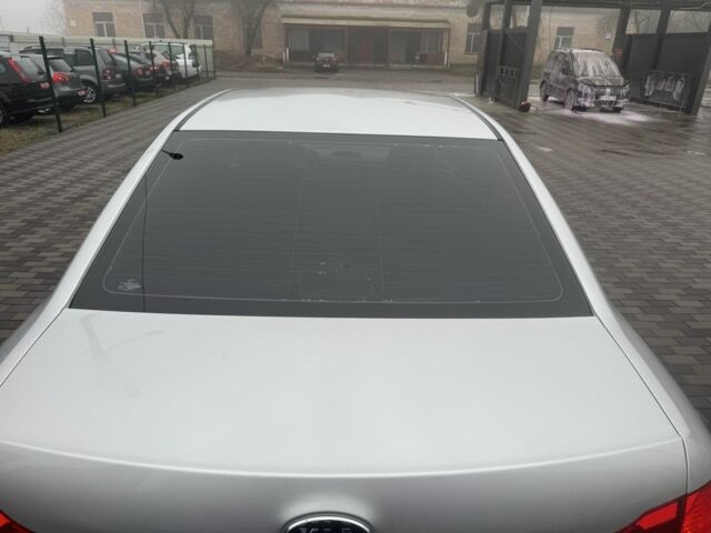 Серый Киа Маджентис, объемом двигателя 2 л и пробегом 266 тыс. км за 6500 $, фото 4 на Automoto.ua