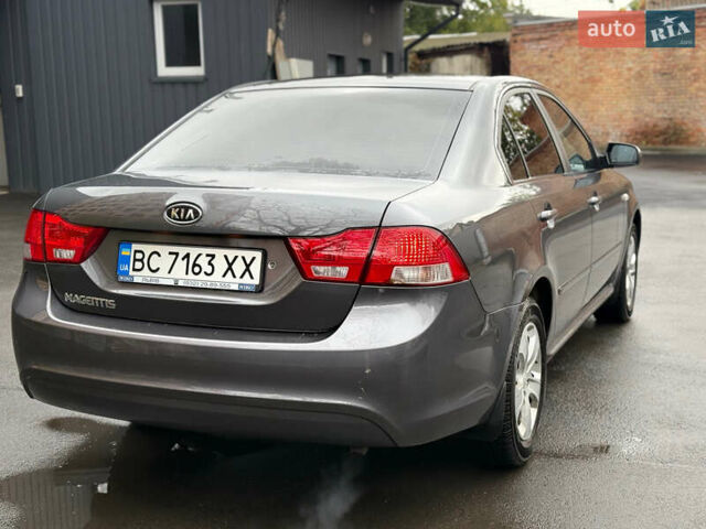 Сірий Кіа Маджентіс, об'ємом двигуна 2 л та пробігом 154 тис. км за 7500 $, фото 24 на Automoto.ua