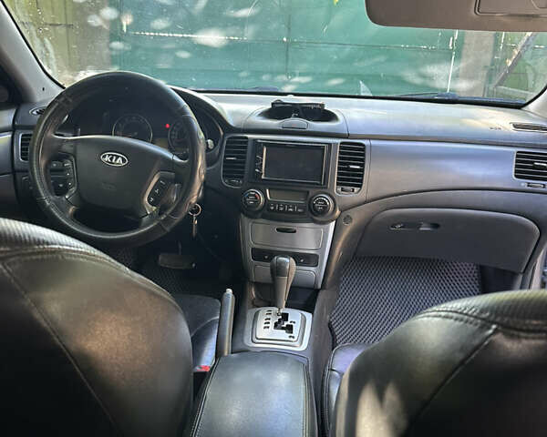 Серый Киа Маджентис, объемом двигателя 2 л и пробегом 310 тыс. км за 5400 $, фото 4 на Automoto.ua