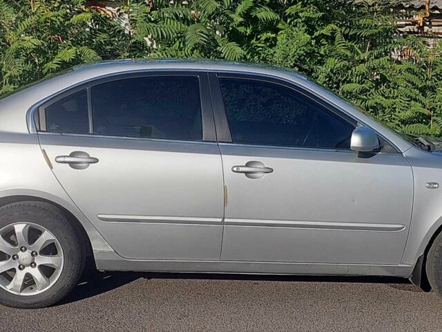 Кіа Маджентіс 2008 у Дніпро (Дніпропетровську) на Automoto.ua Сірий Кіа Маджентіс, об'ємом двигуна 2 л та пробігом 190 тис. км за 5499 $, фото 7 на Automoto.ua