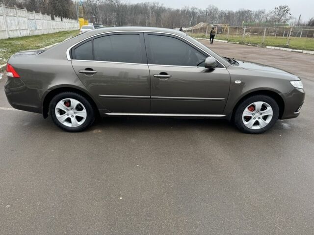 Серый Киа Маджентис, объемом двигателя 2 л и пробегом 263 тыс. км за 7200 $, фото 4 на Automoto.ua