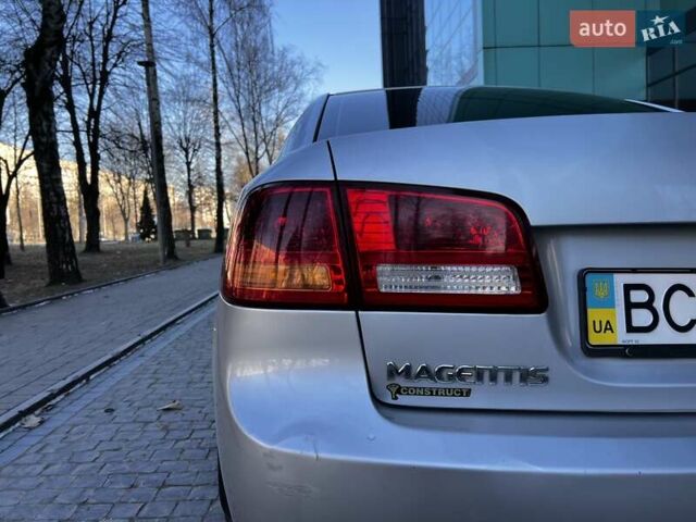 Сірий Кіа Маджентіс, об'ємом двигуна 2 л та пробігом 242 тис. км за 6200 $, фото 20 на Automoto.ua