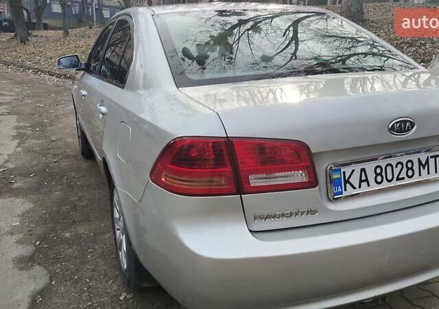 Сірий Кіа Маджентіс, об'ємом двигуна 2 л та пробігом 245 тис. км за 5700 $, фото 9 на Automoto.ua