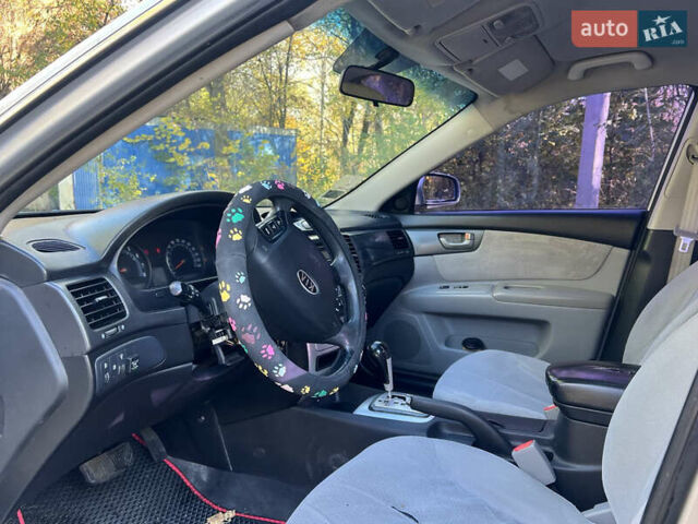 Киа Маджентис 2008 в Киеве на Automoto.ua Серый Киа Маджентис, объемом двигателя 2 л и пробегом 280 тыс. км за 3199 $, фото 12 на Automoto.ua