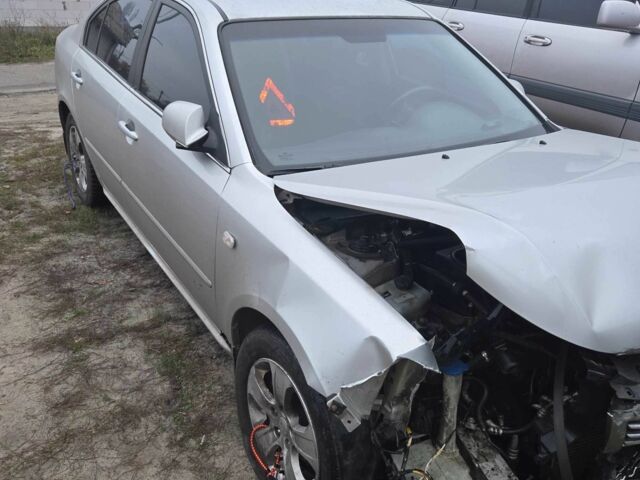 Серый Киа Маджентис, объемом двигателя 2 л и пробегом 324 тыс. км за 2200 $, фото 1 на Automoto.ua