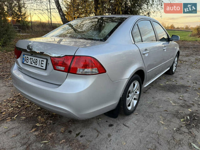 Серый Киа Маджентис, объемом двигателя 2 л и пробегом 171 тыс. км за 4799 $, фото 5 на Automoto.ua