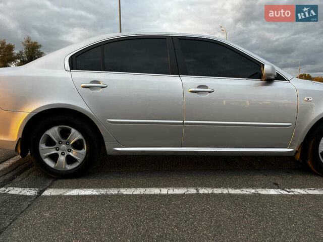 Серый Киа Маджентис, объемом двигателя 2 л и пробегом 291 тыс. км за 6100 $, фото 7 на Automoto.ua