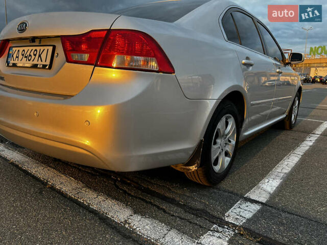 Серый Киа Маджентис, объемом двигателя 2 л и пробегом 291 тыс. км за 6100 $, фото 6 на Automoto.ua