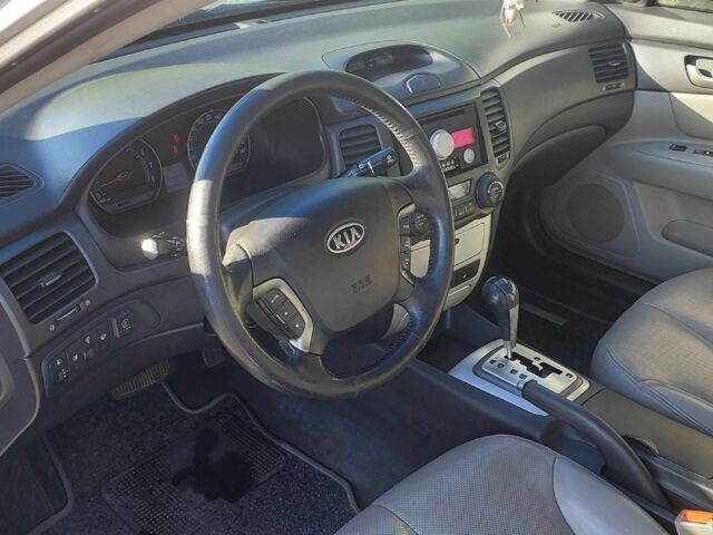 Кіа Маджентіс 2008 у Дніпро (Дніпропетровську) на Automoto.ua Сірий Кіа Маджентіс, об'ємом двигуна 2 л та пробігом 190 тис. км за 5499 $, фото 2 на Automoto.ua