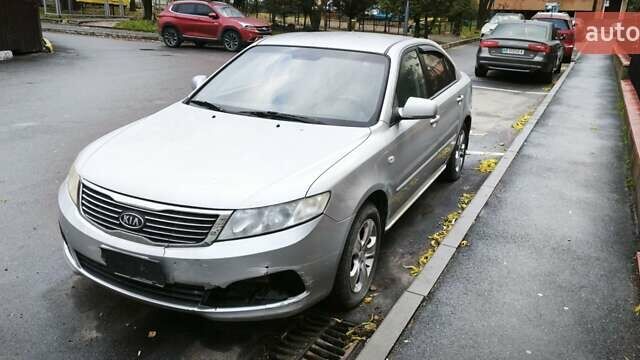 Сірий Кіа Маджентіс, об'ємом двигуна 2 л та пробігом 190 тис. км за 5200 $, фото 1 на Automoto.ua