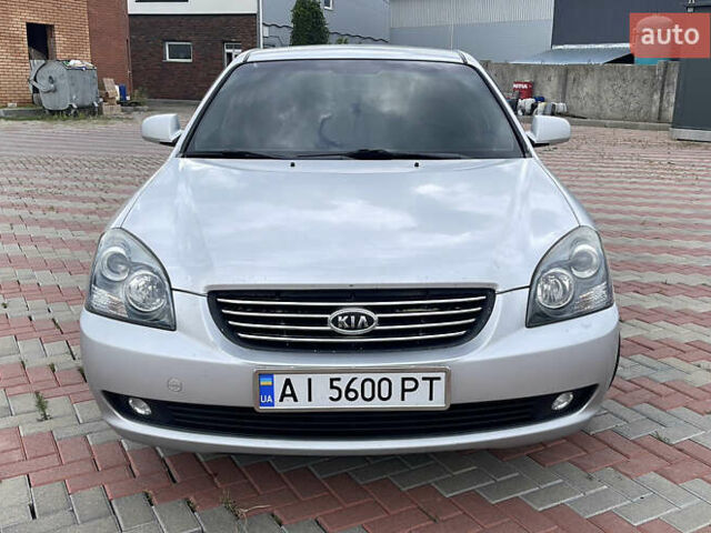 Сірий Кіа Маджентіс, об'ємом двигуна 2 л та пробігом 303 тис. км за 6500 $, фото 5 на Automoto.ua